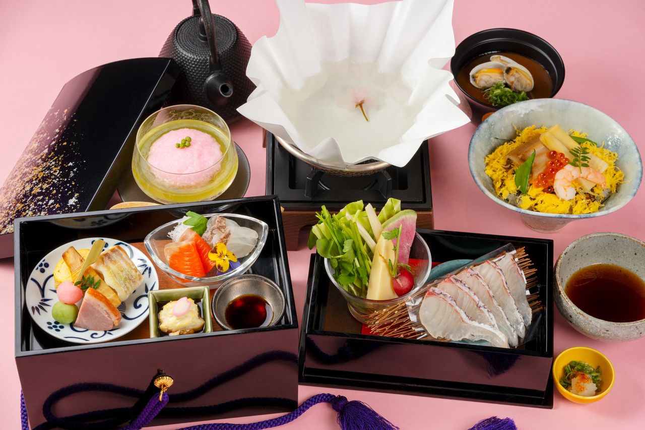 【Bonvoy会員10％OFF】二段重  春の玉手箱(鯛しゃぶしゃぶ）