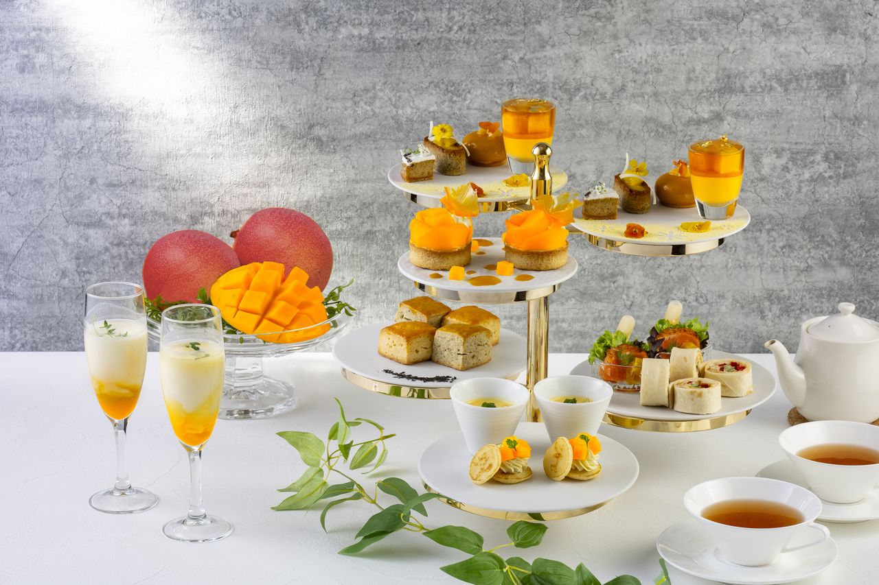Miyazaki Ripe Mango Afternoon Tea (Weekdays)