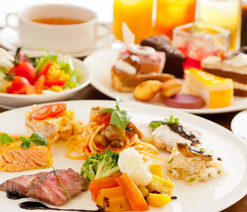 [週六、週日、節假日]自助午餐（65歲以上老年人）