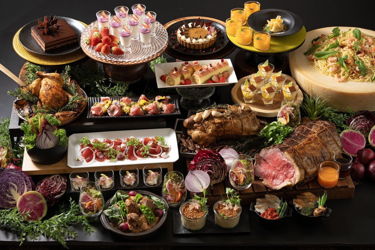 【平日】5-6月：高知のご褒美ブッフェ～土佐の旬とパティシエ特製デザートと共に～　ランチ　大人