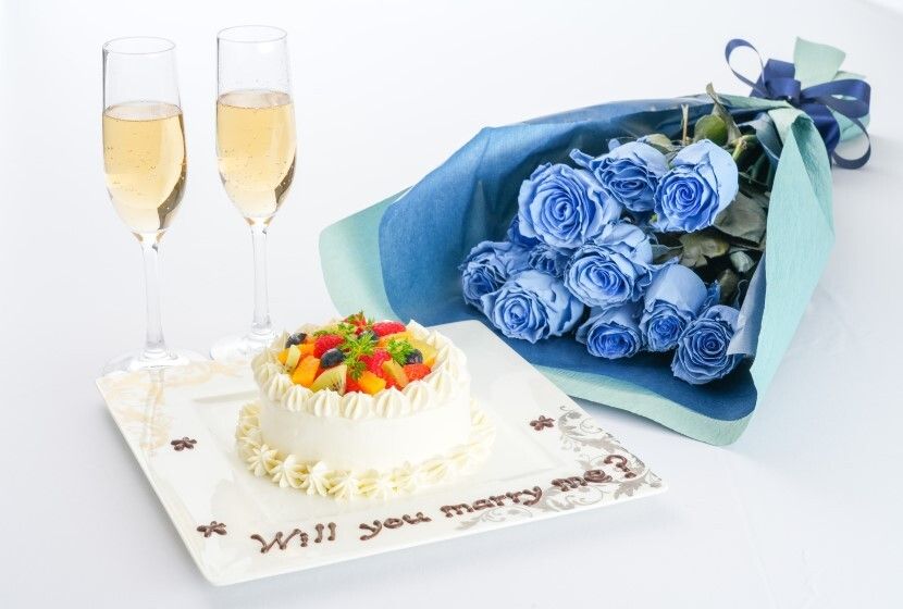 ＜テーブル席＞プロポーズ・アニバーサリープラン｜ブルーローズ