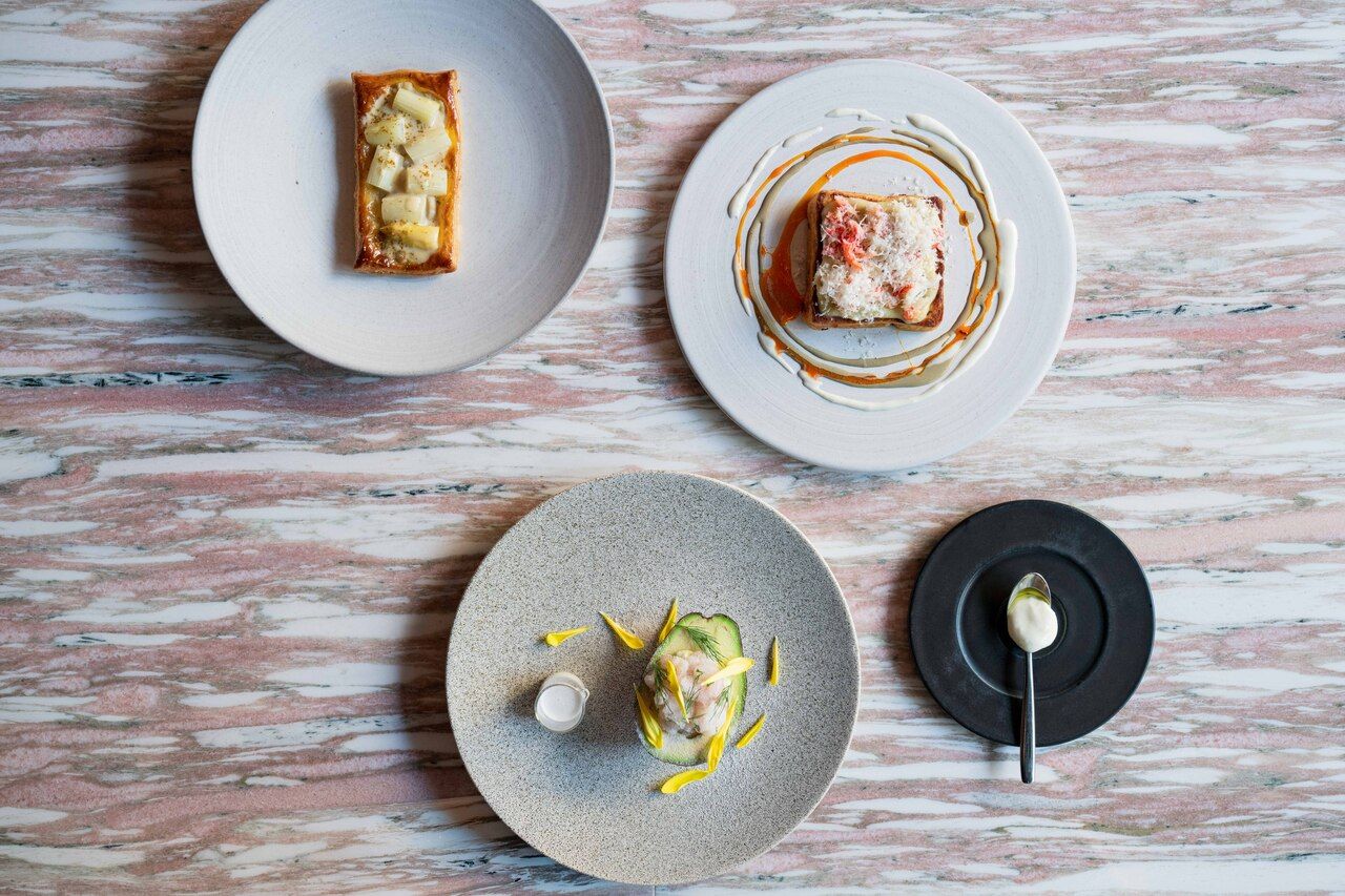【LUNCH】Weekday-only seasonal course (5-course lunch menu with your choice of main dish)