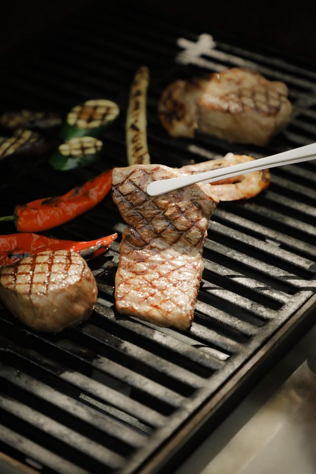 青もみじの森に包まれて味わう ガーデンテラス バーベキュー