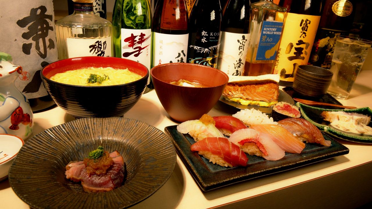 【飲み放題プレミアム（日本酒も飲み放題）】鮨響おまかせコース全15品（本格魚介出汁ラーメン食べ放題付き）】