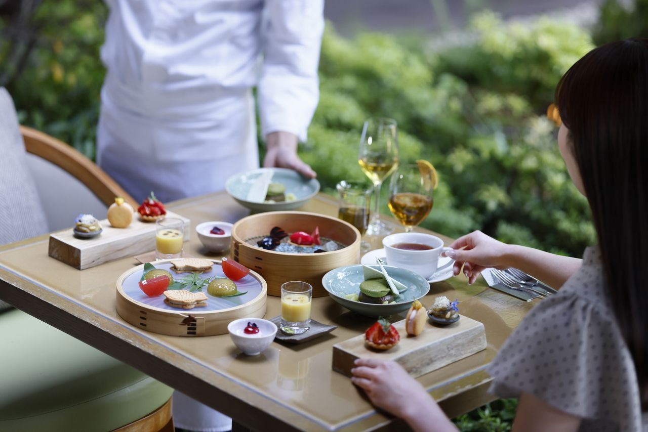 Afternoon Tea 【THE GARDEN BAR】