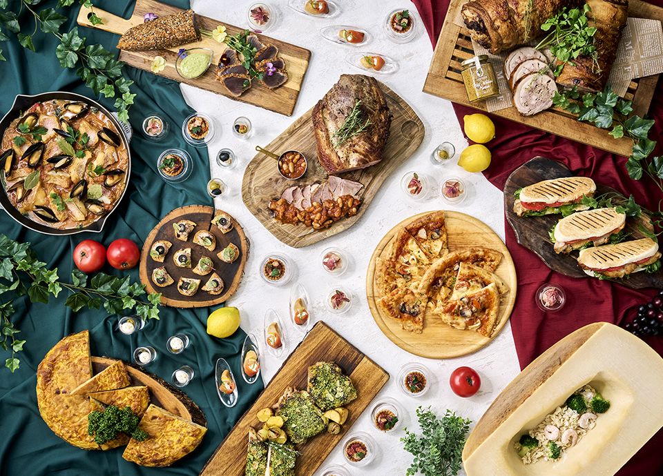 Weekday lunch buffet available from July 21st.