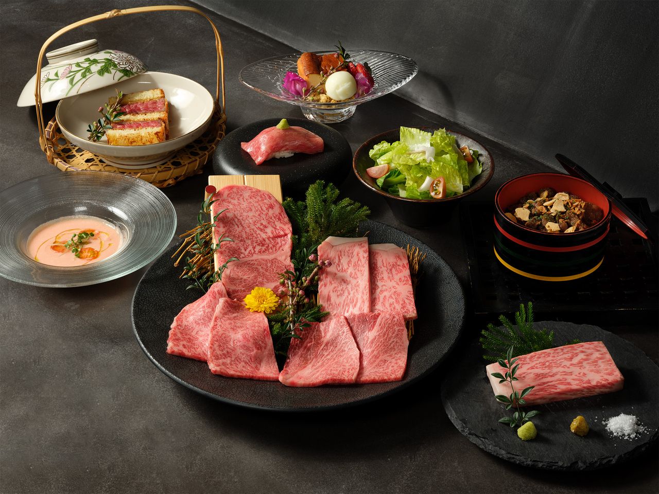 Enjoy a luxurious course featuring melt-in-your-mouth sirloin steak from Matsunaga Wagyu.