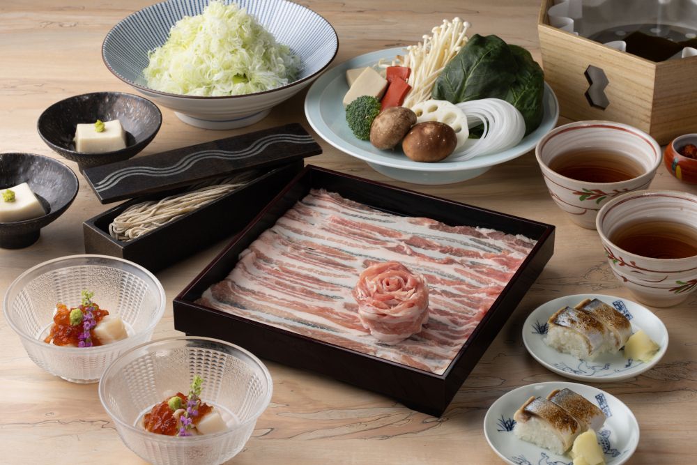 “Tokyo Food Tour 2026” Dinner Exclusive Course [Includes one drink] – A carefully selected pork-based shabu-shabu kaiseki meal