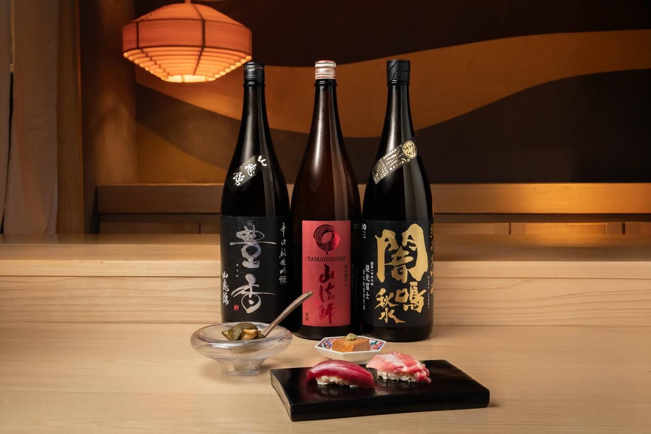 【暢飲無限/主廚推薦套餐】品味四季變化與日本清酒的15道佳餚（壽司9貫／下酒菜5道／湯品）