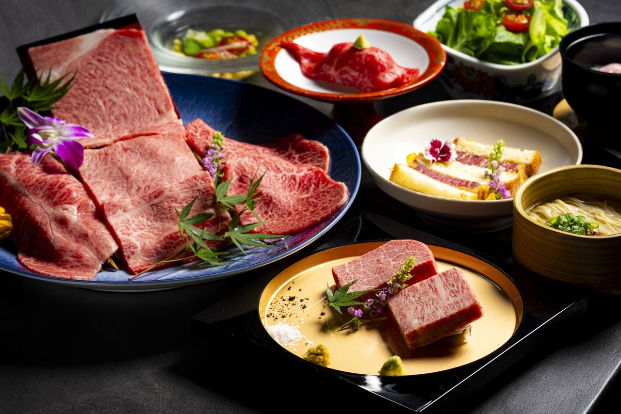 Matsunaga Wagyu Ultimate Tasting: Half Ribeye & Half Chateaubriand Steak Course