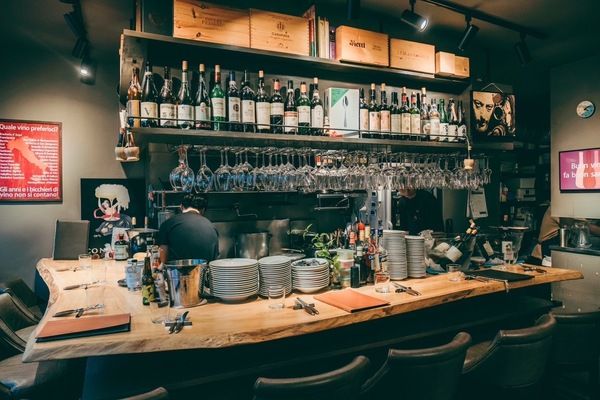 Counter seats