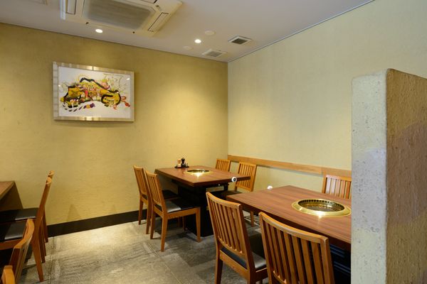 Table seating