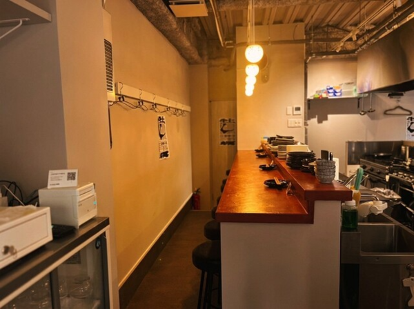 Counter seats