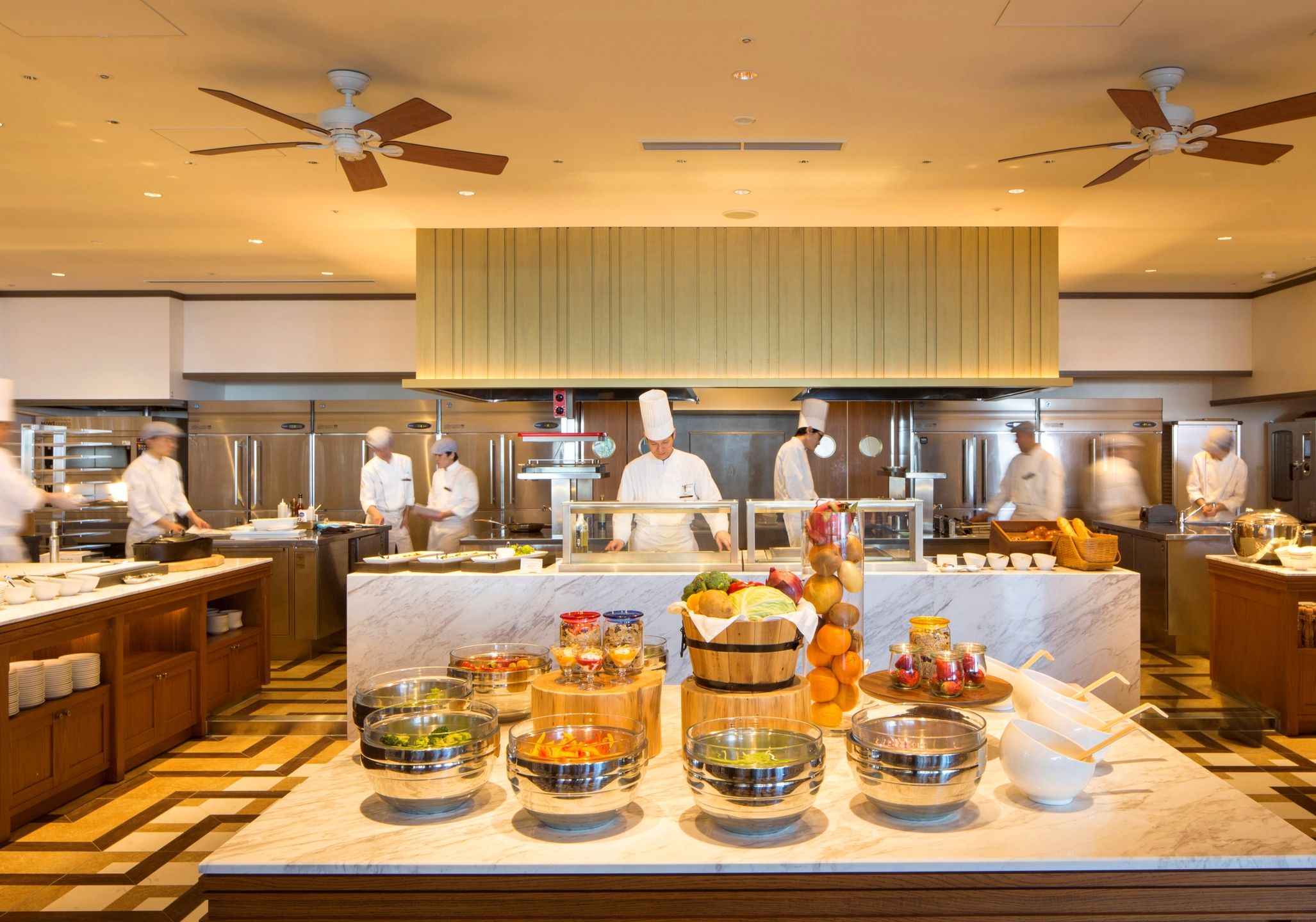 Buffet Dining Ocean Terrace