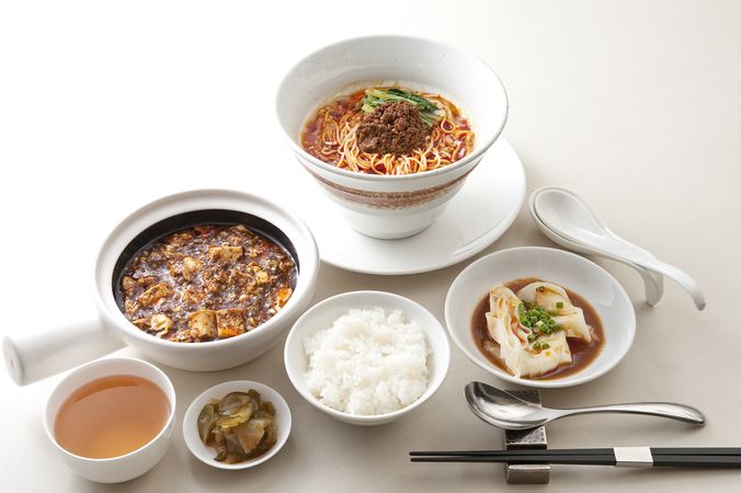 Szechwan Restaurant Nihonbashi