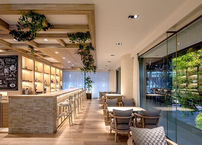 Cafe&Bar CROSS POINT