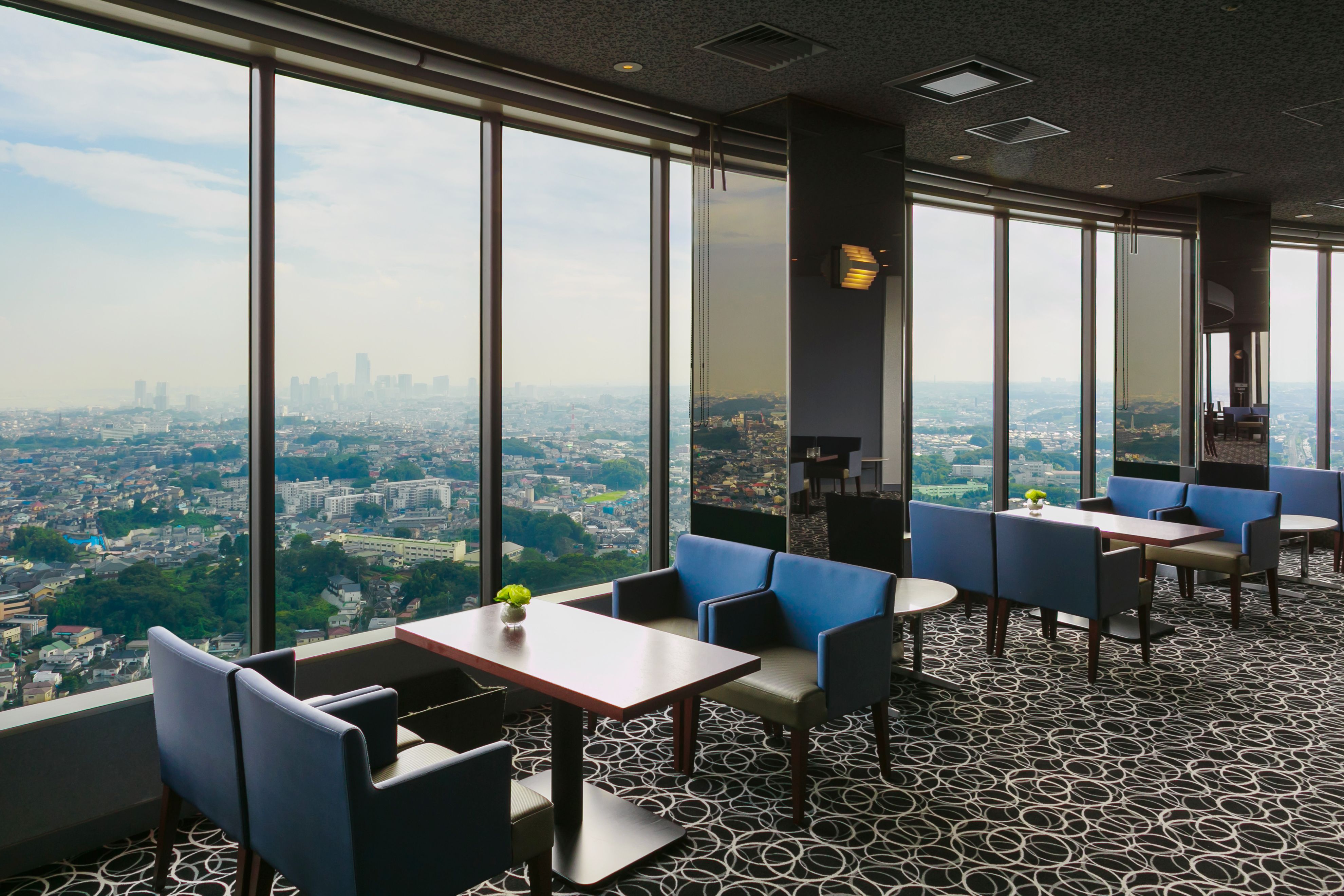 Top of Yokohama Bar Lounge / Shin-Yokohama Prince Hotel
