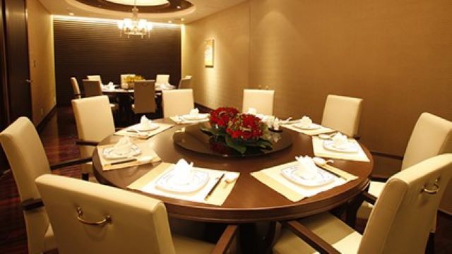 Chinese restaurant Tohkalin