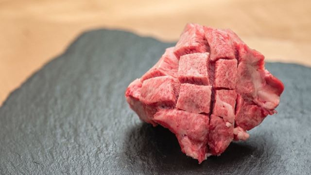 Karashijukusei Yakiniku Tsutsui