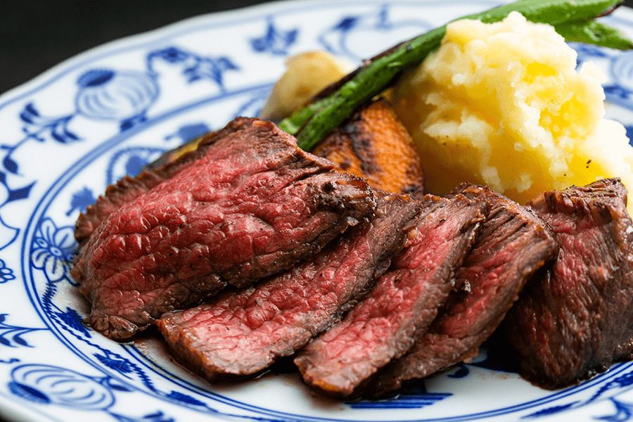 国産黒毛和牛のローストビーフ （ランプ）コース