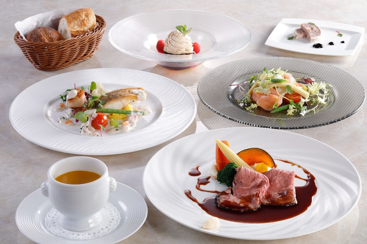 ランチタイム限定個室プラン 10,000円euランチフルコース