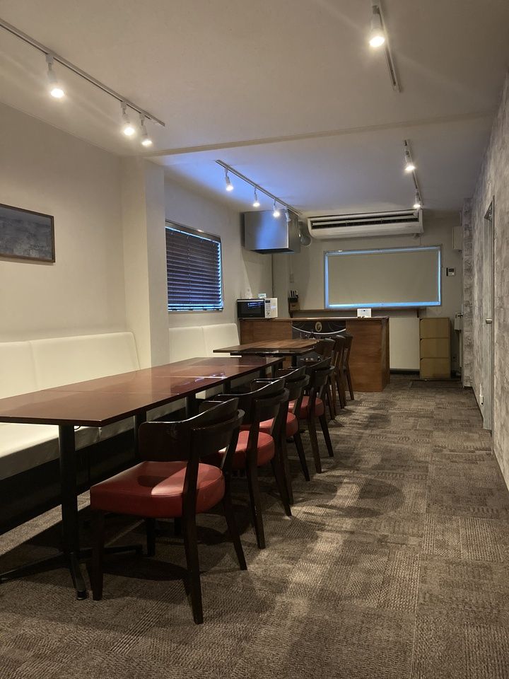 【パーティープラン】　2F完全個室　2.5時間飲み放題付きプラン　5名様〜15名様までご利用頂けます。16名様以上でのご利用希望のお客様は一度店舗にお問い合わせください。