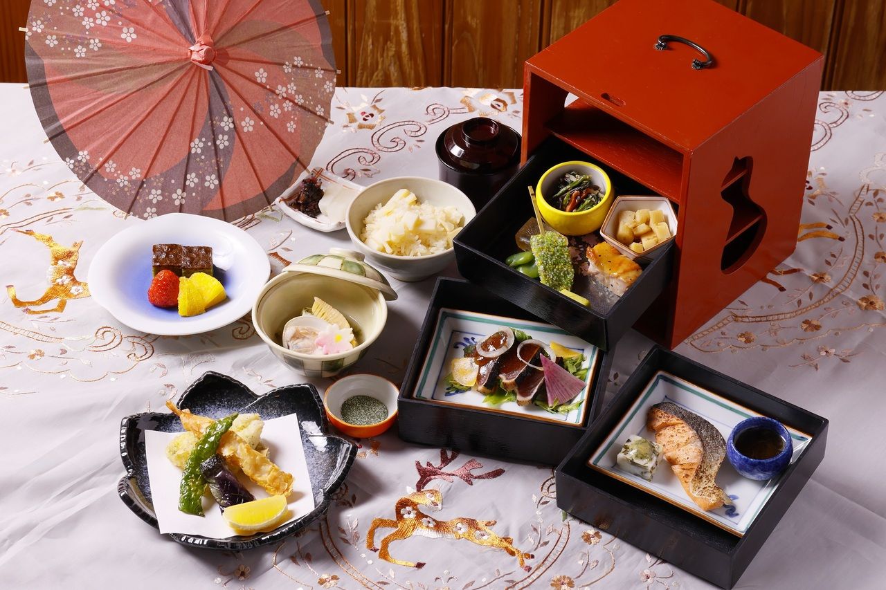 Manyo bento 5,800 yen