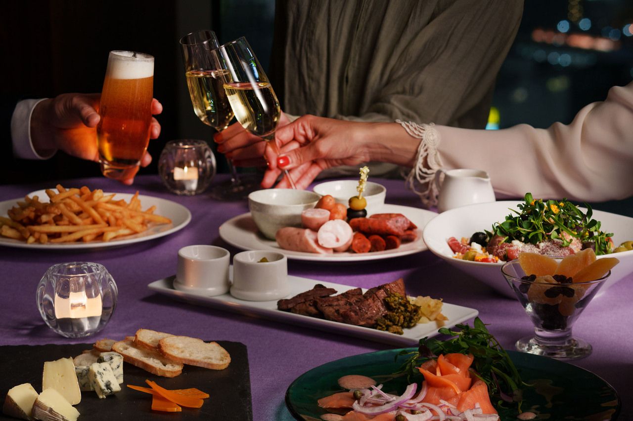 「ギャザリングB」 (3名様より) 料理4品＆フリーフロー