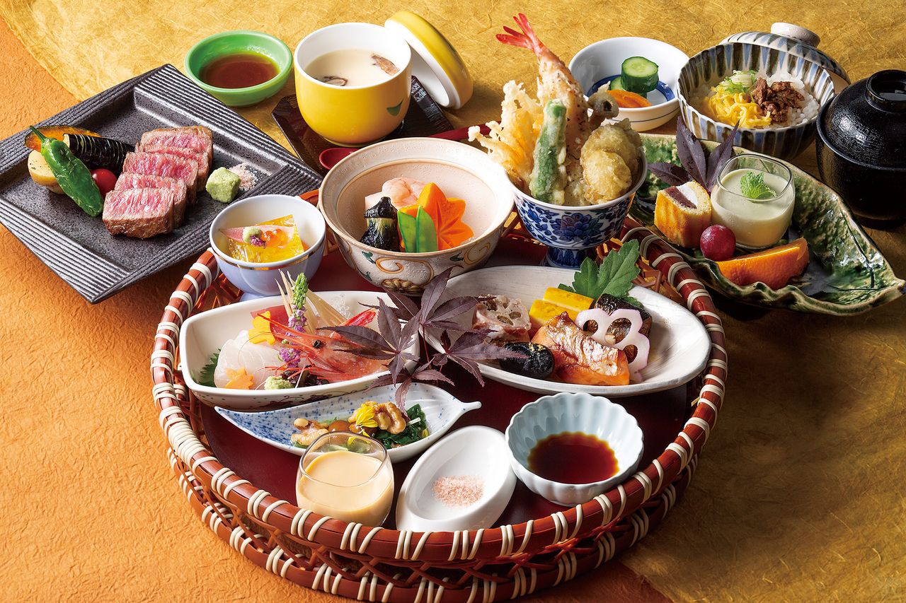 ランチ限定「花かご遊膳」