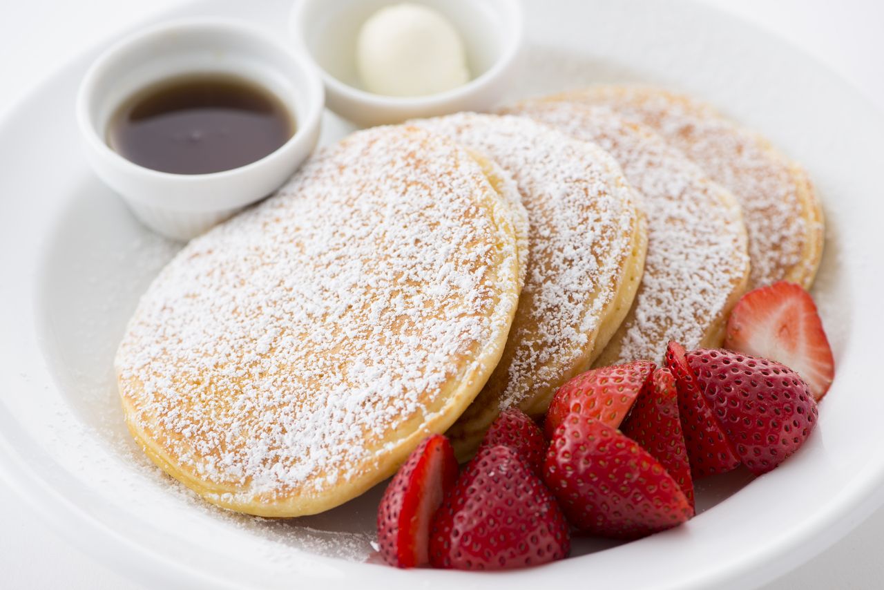 BUTTERMILK PANCAKES