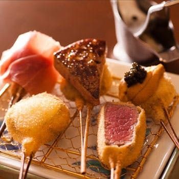 【18개 코스】샤토 브리안이나 인기 꼬치와 계절의 식재료를 담은 특제 코스