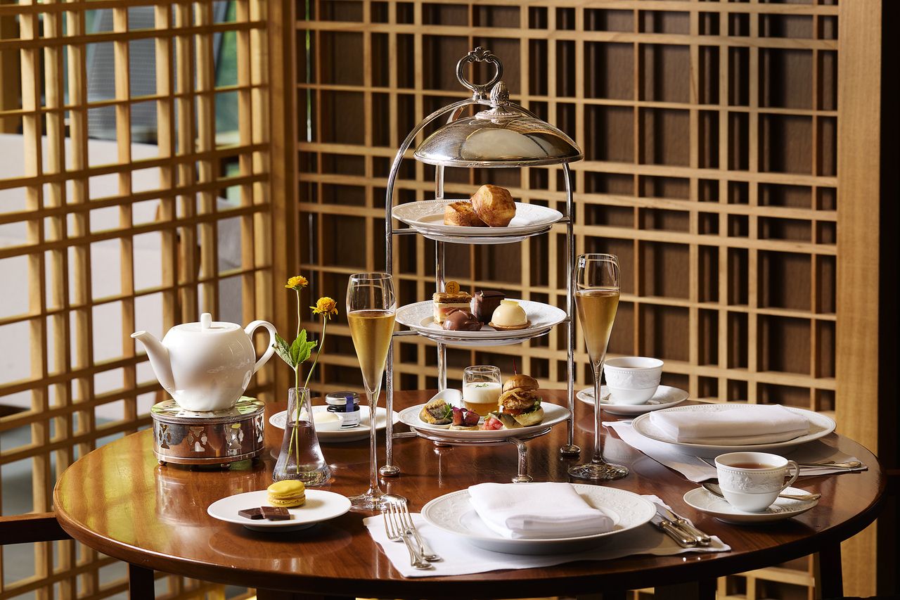 [90 minutes of free flow champagne included]PIERRE HERMÉ PARIS Afternoon tea set
