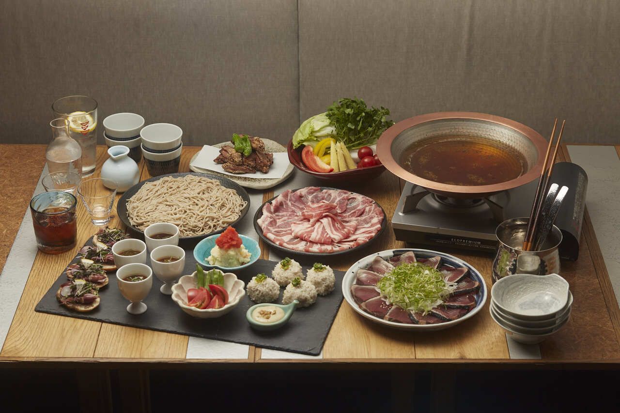 【飲み放題90分付】お出汁で味わう旬野菜の豚肉のしゃぶプラン