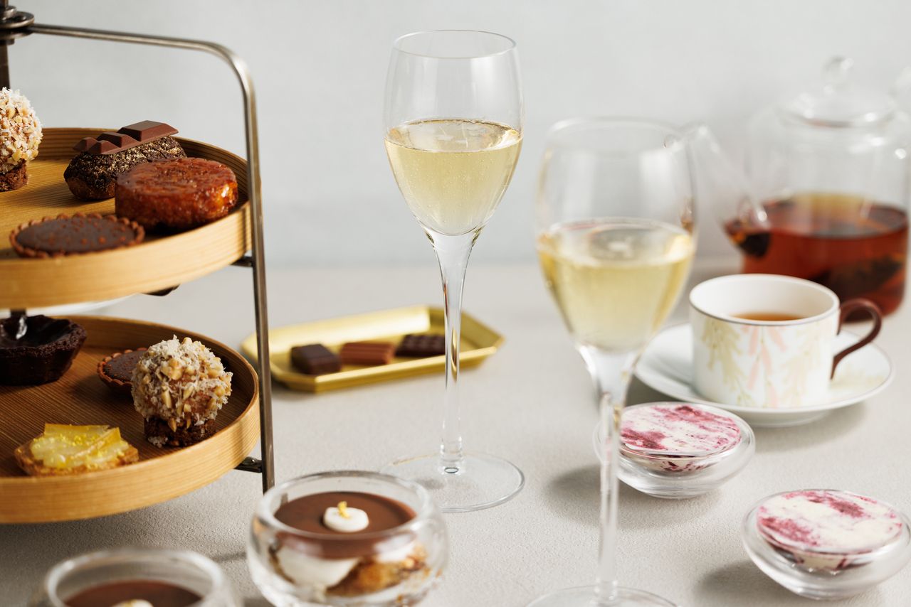 LE GOUTER（ル・グテ）アフタヌーンティー　シャンパンハーフボトル1本セット  土日