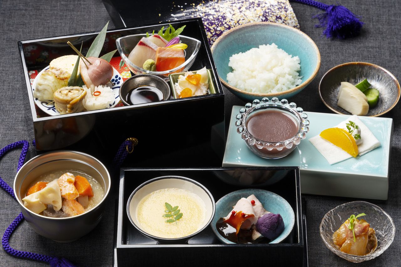 二段重  玉手箱