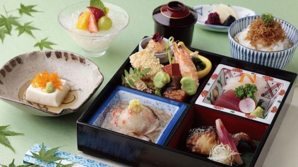 Seasonal Shōkadō Bento