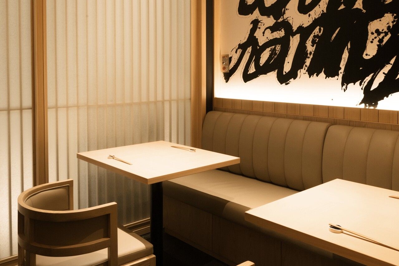 【ランチ】週末13時15分限定《テーブル席 》おまかせ(17品程度)