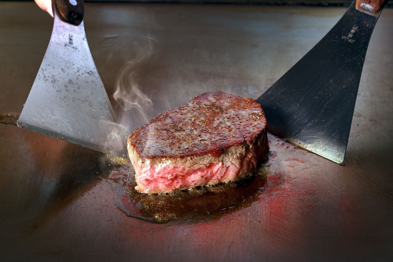 B套餐：黑毛和牛里脊套餐