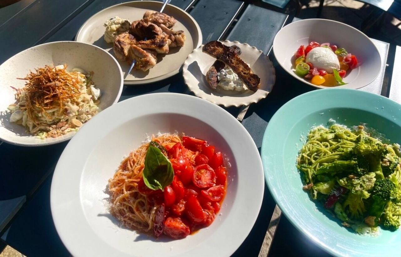 ארוחת צהריים של KNOCK גולדן!