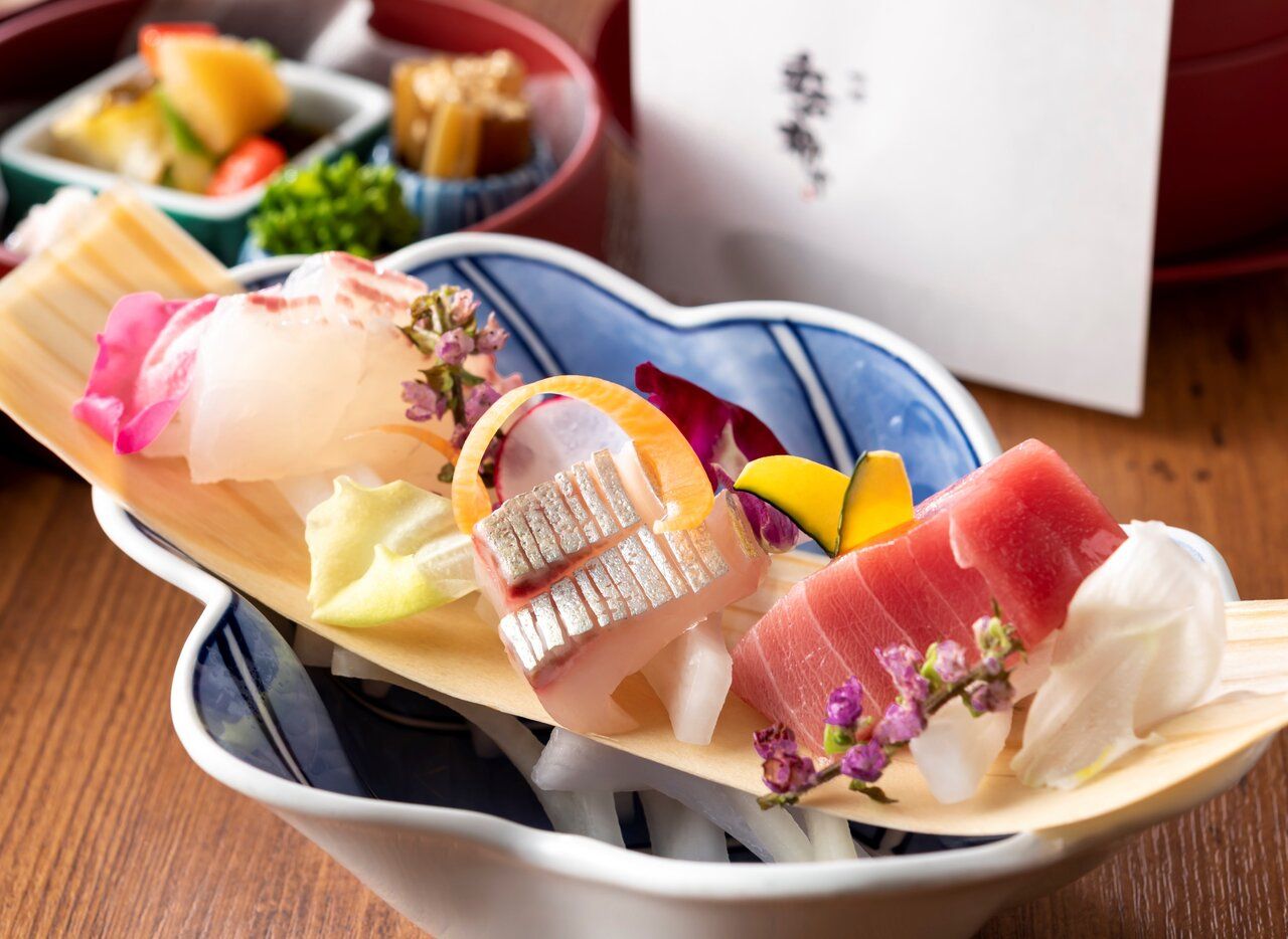 [Members only] Syunkasyutou dishes with sashimi