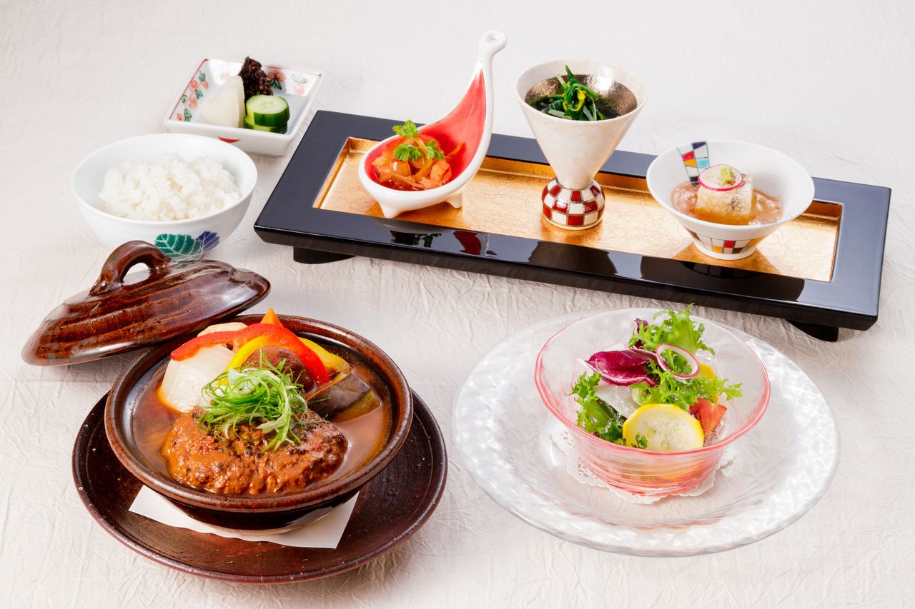 神戶牛肉日燉漢堡套餐