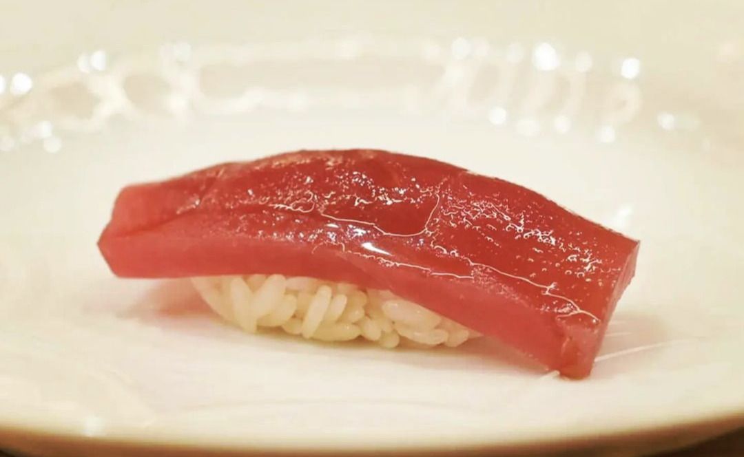 Omakase course (¥27,500)