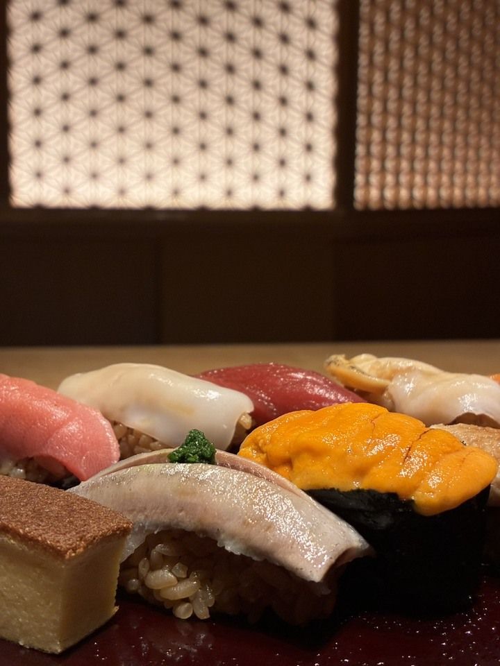 Edomae Nigiri Course (12 Pieces)