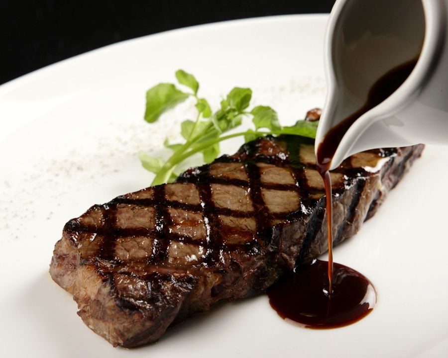 【EXECUTIVE LUNCH COURSE】　前菜＋スープ＋シーフード＋プレミアムビーフ＋デザート