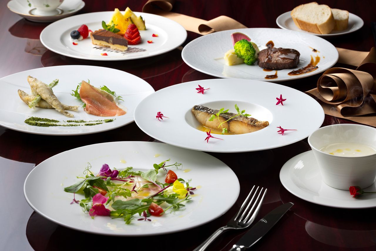 Romantic Dinner (Valentine's Day) 2/1-2/14