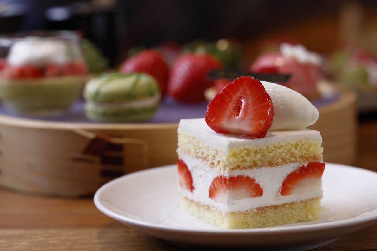 ◆クリスマス期間限定◆宇治抹茶＆京都産苺アフタヌーンティー＋クリスマスショートケーキ 【THE GARDEN BAR】