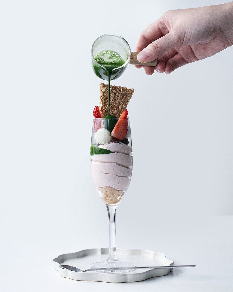 そのぎ抹茶と苺のクレームダンジュ