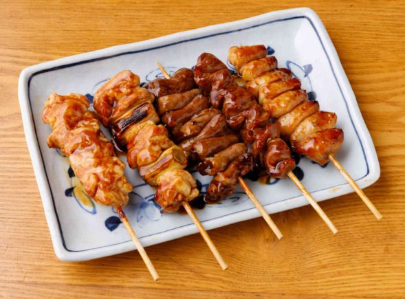 【11月～】炭火焼鳥/国産鶏とせりのとろろ鶏出汁鍋／胡麻ぶり【2時間飲放付】6500円