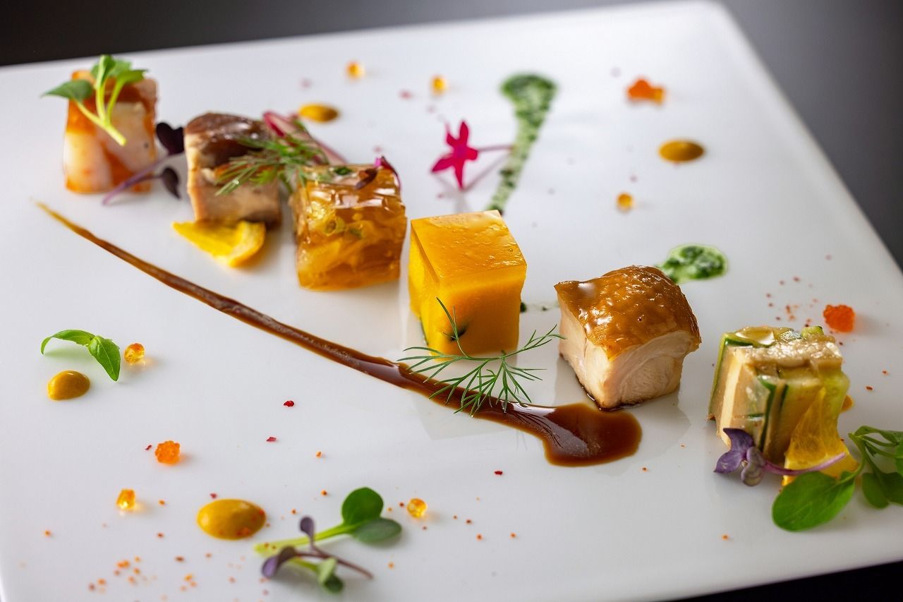 五感を旅するランチコース*クリスマススペシャルランチ* (12/1～12/25)