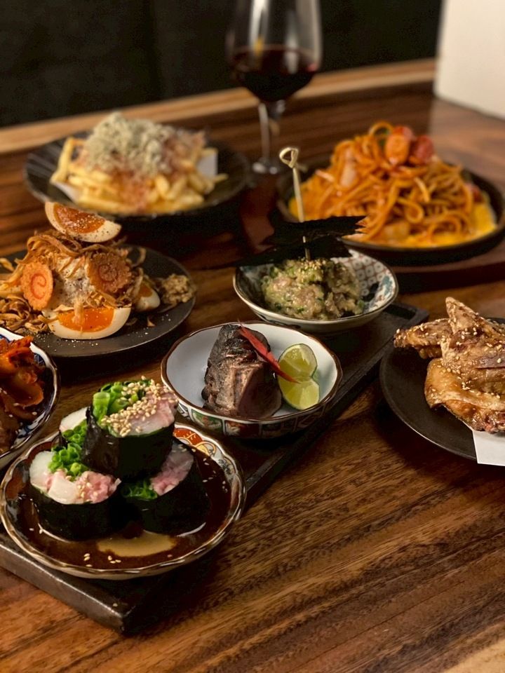 2-hour all-you-can-drink course [Matsu: Seasonal Course] Includes an assortment of seasonal vegetables, rolled sushi, and even a charcoal-grilled main course. Enjoy in luxury!!